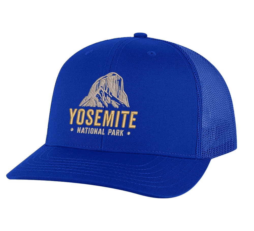 Yosemite Snapback – Classic Trucker Hat with Embroidered National Park Design 2 Classic structured Yosemite snapback with embroidered mountain and mesh back